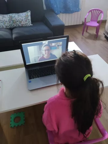 Refuerzo escolar con profes voluntarios